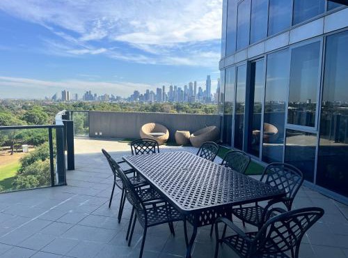 Albert park across the road Melbourne city a stone away