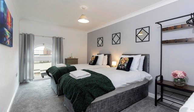 Albert Park View (free parking!)