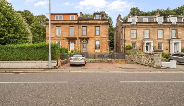 Albert Road 3Bed With Parking
