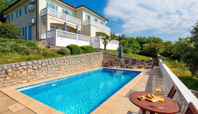 Albertina by Interhome