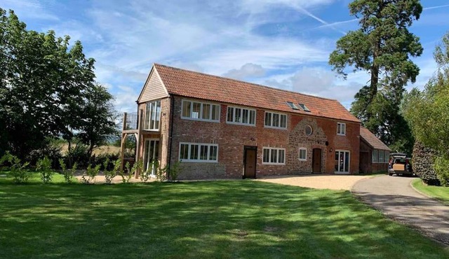 Albion Barn “Sunset View”