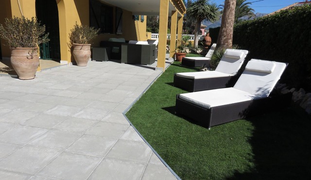 ALBIR house ideally located - 100M from the sea - perfect for 2 to 8 people