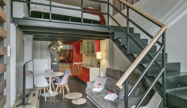 ALCAM SOCCER LOFT APARTMENT