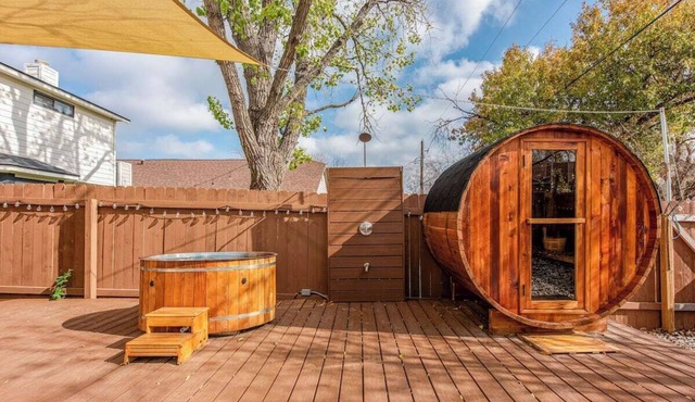 Alchemist Bathhouse: Sauna, Steam, Cold Plunge, Hot Tub