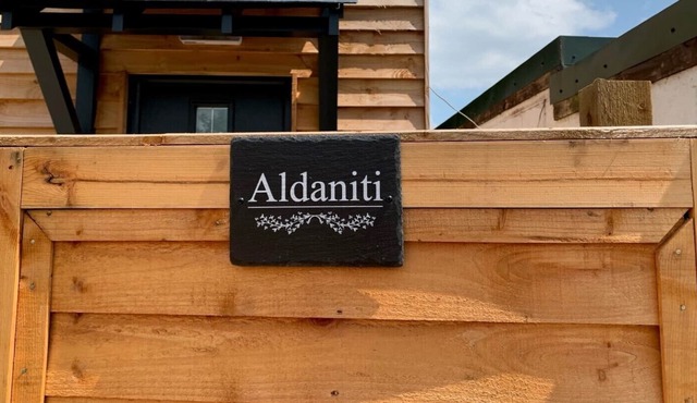 Aldaniti For up to 2 Persons