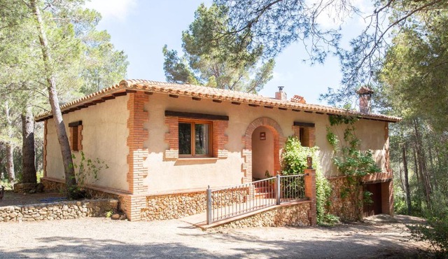 AldeaMia, Cozy villa for 8 people, pool, mountain view, beach at 8 min