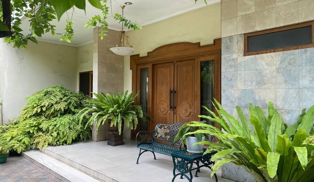 Aldeoz Villa Ndalem Marwatan Solo