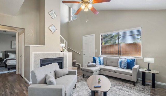 Alder Stay | 3BD Townhome in Heart of Arlington