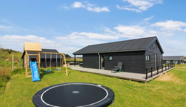 "Aldina" - 1.5km from the sea by Interhome