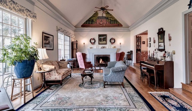 Aldrich House Bed & Breakfast