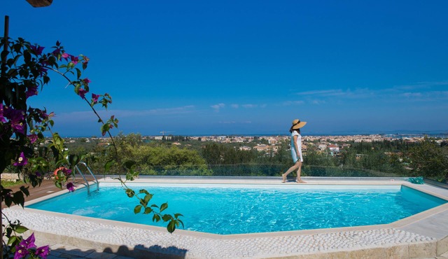 Alea Resort Phedra-Luxury private villa with pool-a great sea view-dreamy sunset