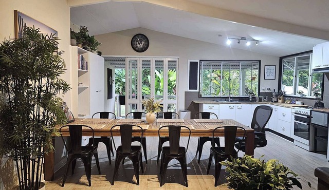 Alena Starhouse - Eco-Luxury Retreat with Pool, Prime Cape Tribulation Position