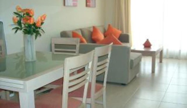Alenda Golf - Frontline View apartment