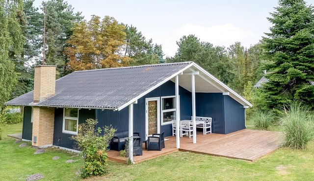 "Aleth" - 800m from the sea by Interhome