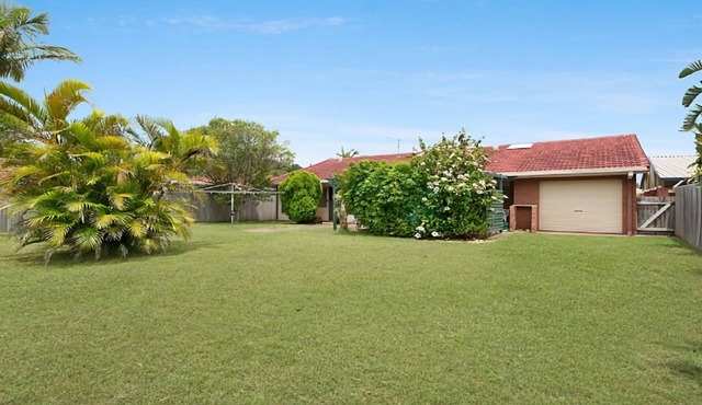 Alexander Palms - Spacious Family Home in a Perfect Location