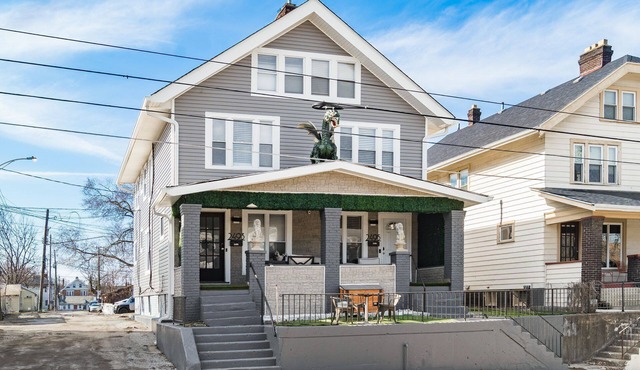 Alexandria - SOHUD Home w/arcade near OSU & Historic Crew Stadium