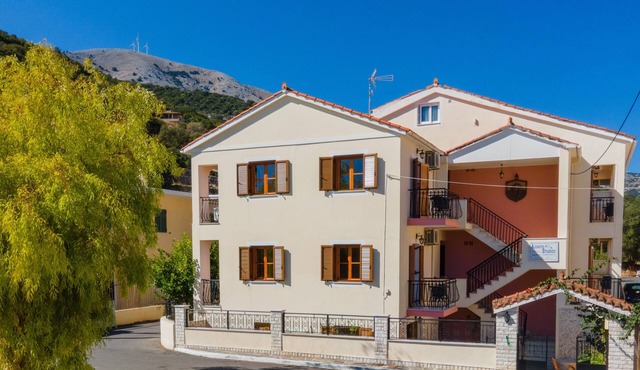 Alexatos Studios - Traditional & On Budget