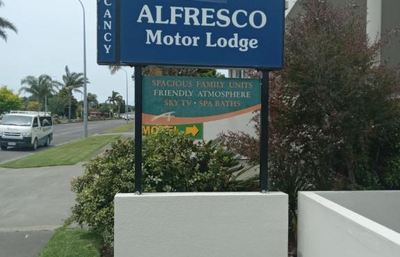 Alfresco Motor Lodge