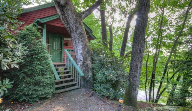 Algonquin Cottage