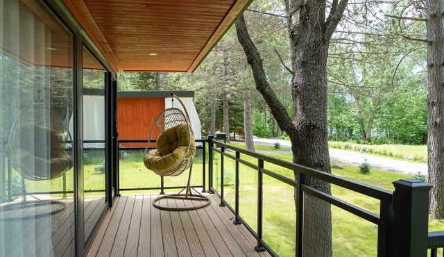 Algonquin's Edge Resort | Waterview 2
