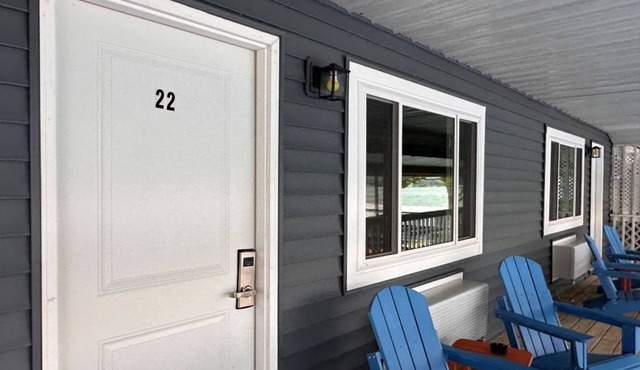 Alhonna Resort's 1 Bedroom Efficiency Unit 22