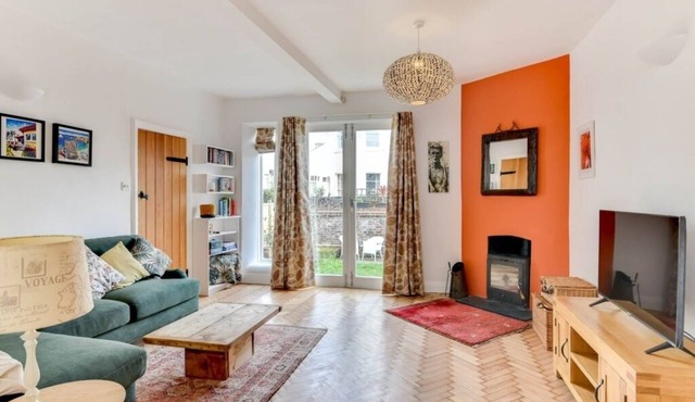 Alice Cottage By The Sea