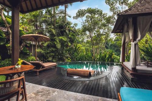 Alicia Stunning 1 BR Grand Private Pool Villa