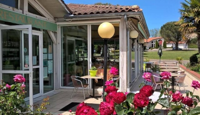 Alios Hotel Restaurant