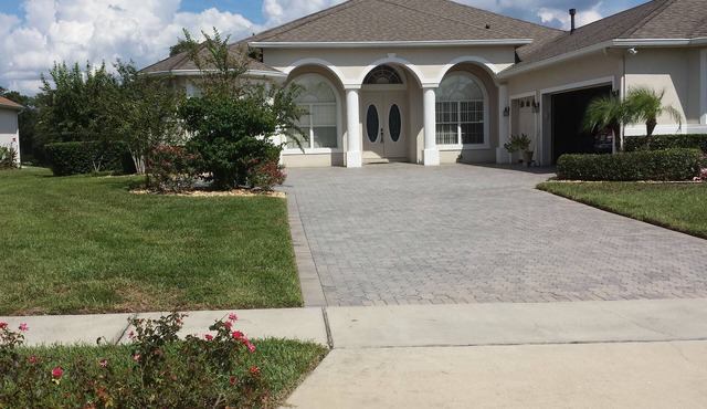 ALITTLE PEACE OF HEAVEN 3 IN QUIET UPSCAIL NEIGHBOUR HOOD COMMUNITY