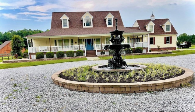 All Aboard-Premier Home w/POOL by Williamsburg, Busch Gardens, Water Country USA