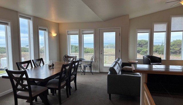 All About the View South 3 Bedroom Oceanfront