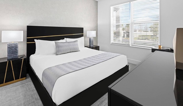 All-Ages Dream Home with Private Pool, Arcade Games & Resort Amenities