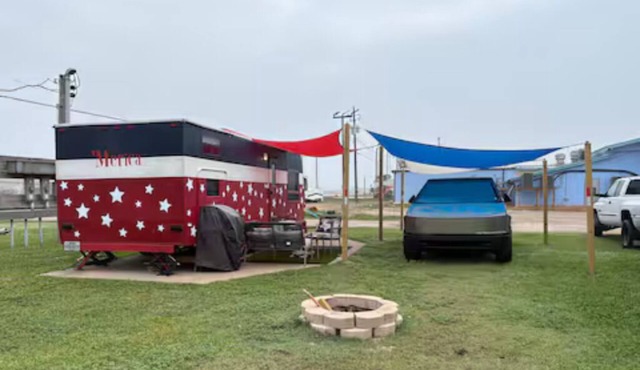 All-American Travel Trailer Near The Beach