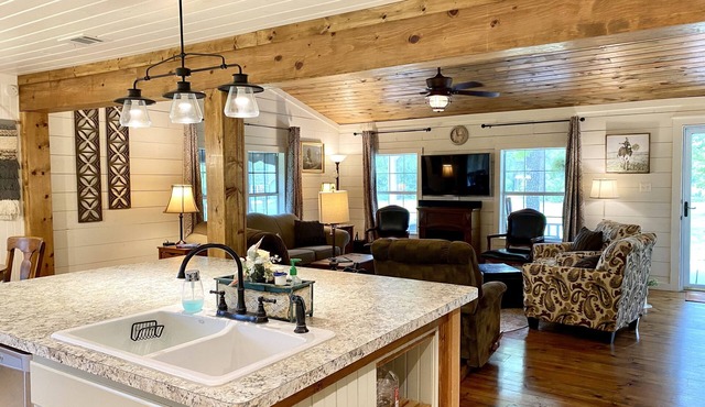 All bills paid, furnished extended stay