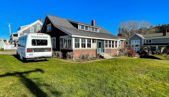 ALL BOOKINGS ARE ON A SATURDAY TO SATURDAY BASIS