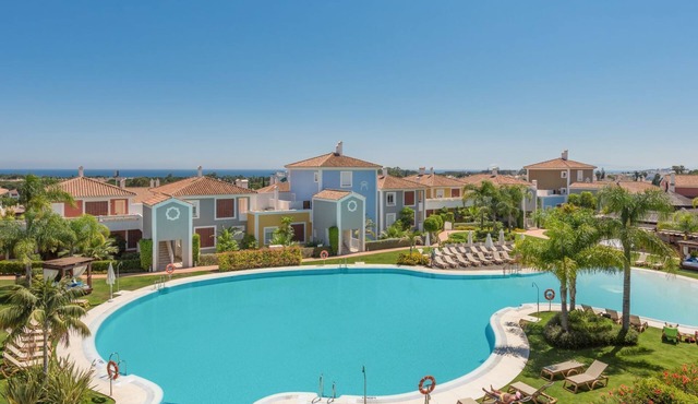 All In. Luxury & comfort in Marbella: garden, beach 5 minutes awayUNIQUE SWIMMINGPOOL BEACH.