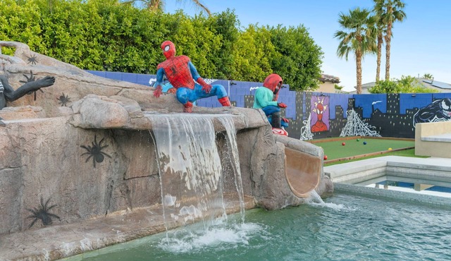 All inclusive - Spider-Man Retreat: Waterslide, 100K Gameroom, Pickleball, Bocceball & More!