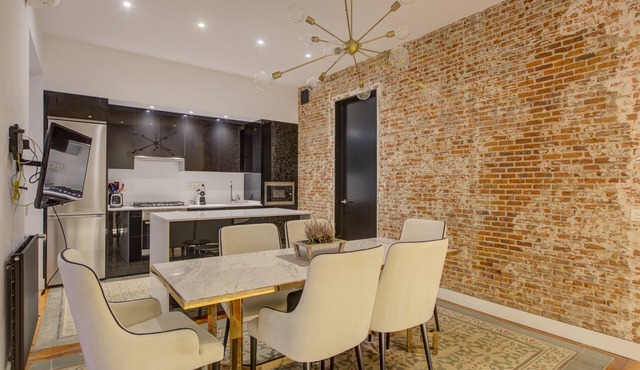 ALL NEW 2 BEDROOM LUXURY FLAT MADRID CENTER - ALMAGRO - BEST LOCATION IN MADR