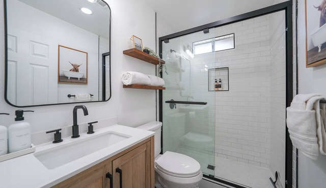 ⁂ All-New ⁂ AC/Heat⁂W/D⁂ AC⁂ Pet Friendly ⁂ Yard⁂