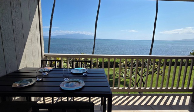 All New Remodel of A213 - king bed, AC, kayaks, beach gear, pickleball and more!