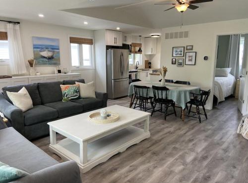 All Season Cottage close to Long Beach