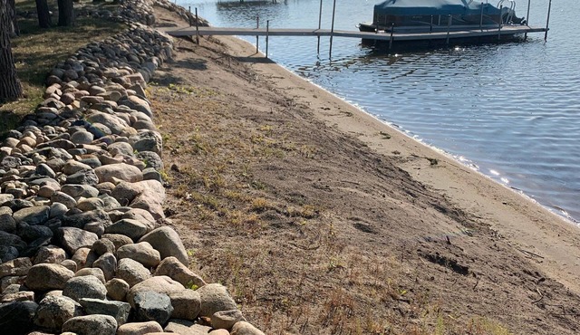 All season, Cozy one bedroom knotty pine cabin, with a sandy beach and big yard!