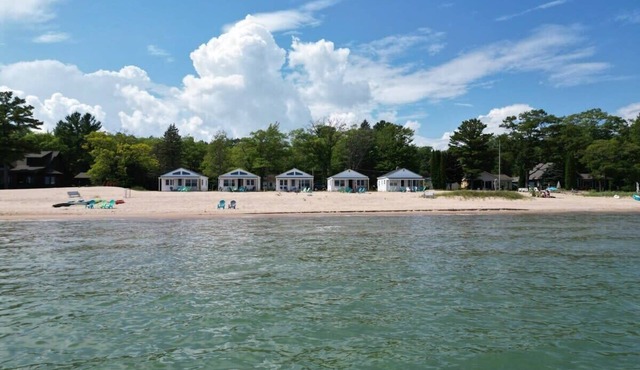 All-Season Escape at Lake Huron Cottage 1