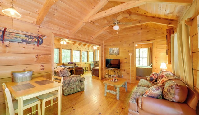 All-Season Sunroom + Hot Tub: Marion Cabin Retreat