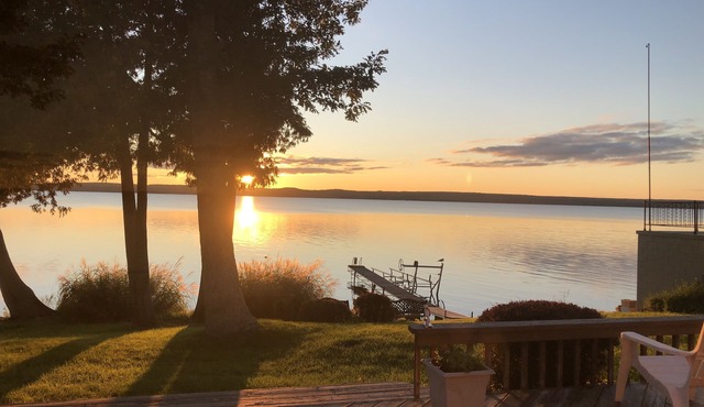 All-Season Waterfront Home on SE Hubbard Lake!