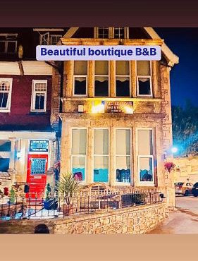 All Seasons Bed & Breakfast - Adults Only