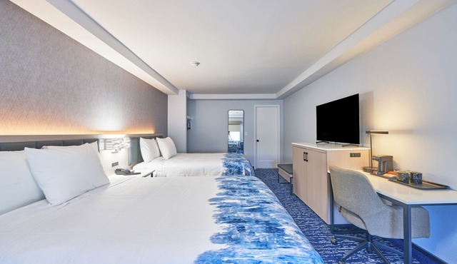 All Seasons Inn and Suites