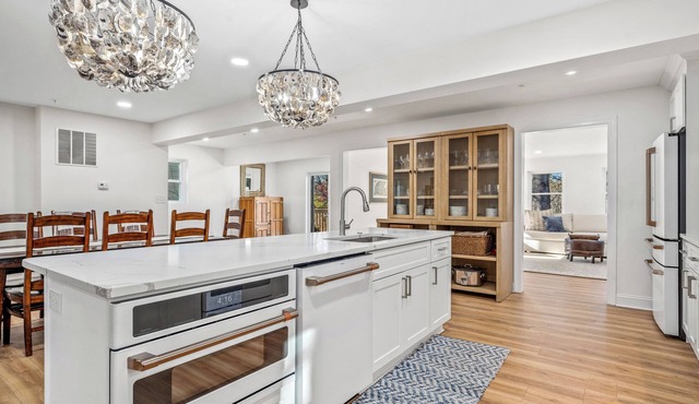 All Star Annapolis Retreat - Walk to Stadium