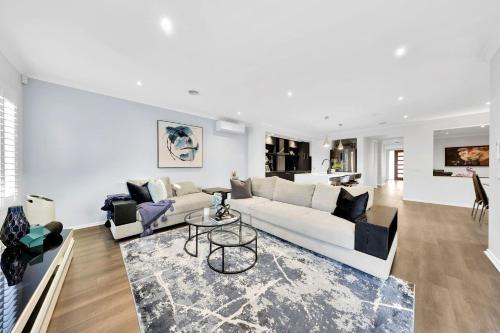 All Star Family Stay - Mernda