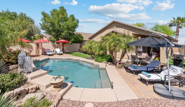 All Star Luxury 3 BR, Pool Home in Chandler